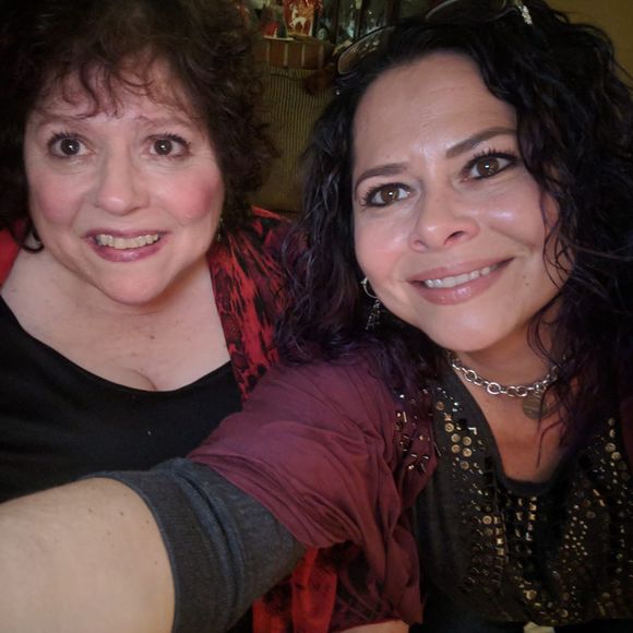 Meet your Posher, Jessica - Picture 1 of 1